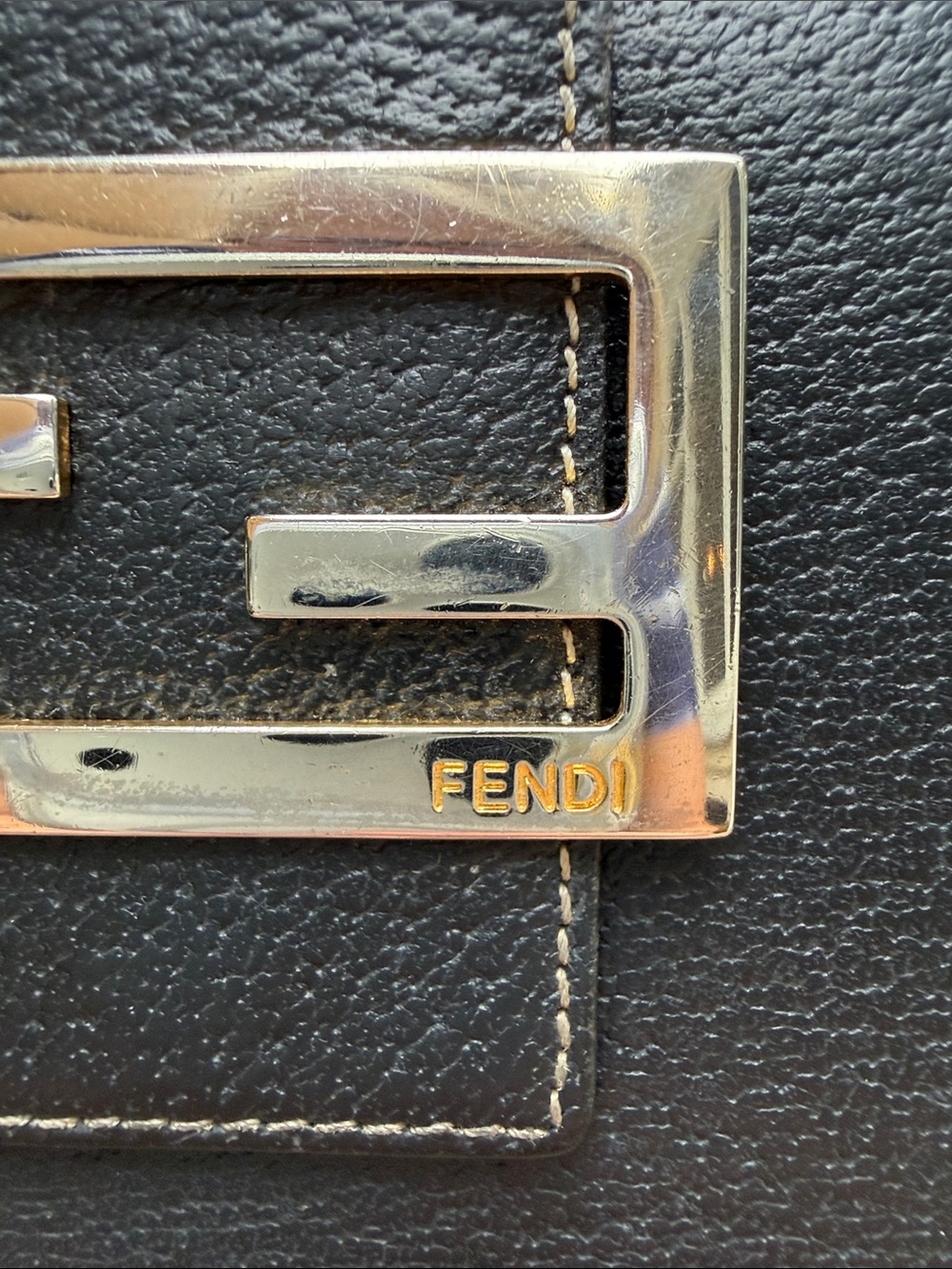 Fendi Black Leather Wallet with Silver Logo Plaque - Picture 3 of 16